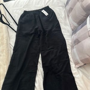 Crinkle Textured Pull-On Ultra Wide Leg Pant - Abercrombie